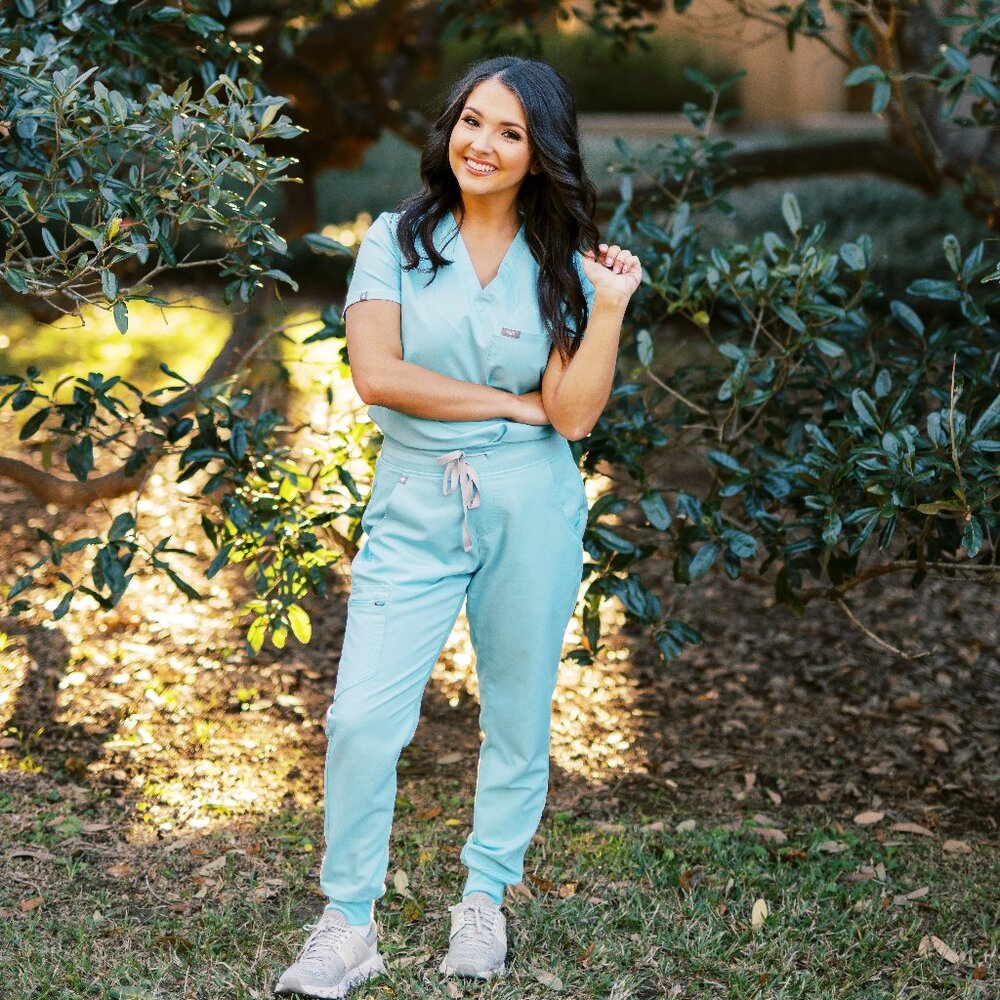 Women's Aqua Figs Scrubs *rare* - Picture 8 of 9